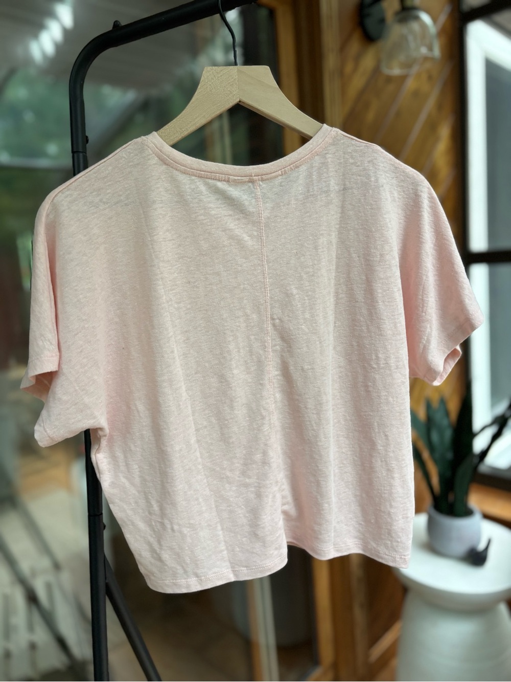 Banana Republic Relaxed Boxy Crewneck Tee in Pale Pink - Picture 4 of 5